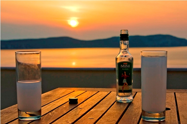 Greek drinks: Ouzo 